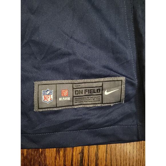 Nike Mac Jones New England PATRIOTS Womens Size Medium Jersey NFL Football Top - Picture 4 of 8